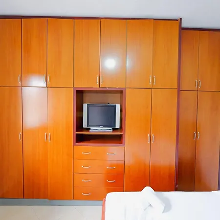Limos Ksamil