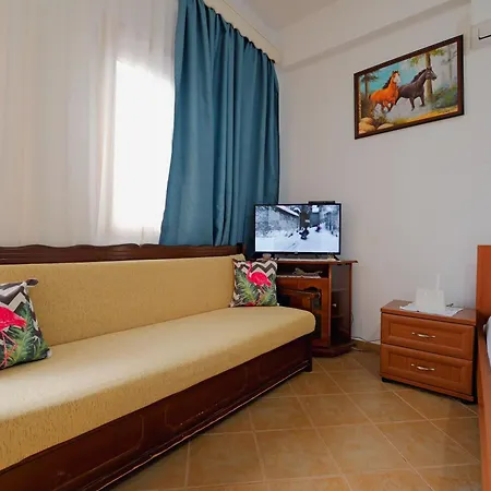 Limos Apartamento Ksamil
