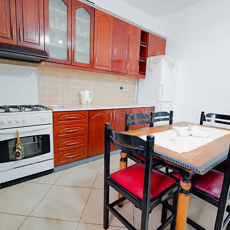 Limos Apartamento Ksamil