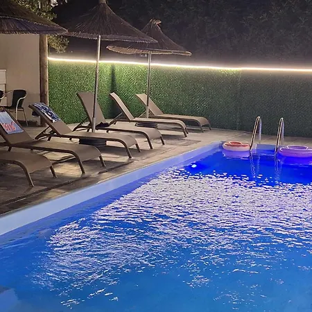 Διαμέρισμα Limos *